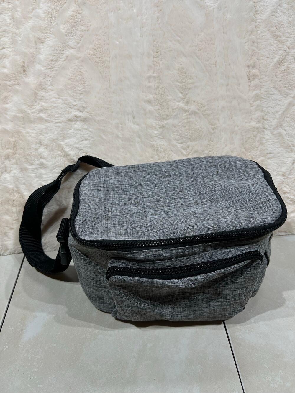 Gray Insulated Lunch Bag Cooler Tote Meal Prep Travel Zipper Shoulder Strap EUC